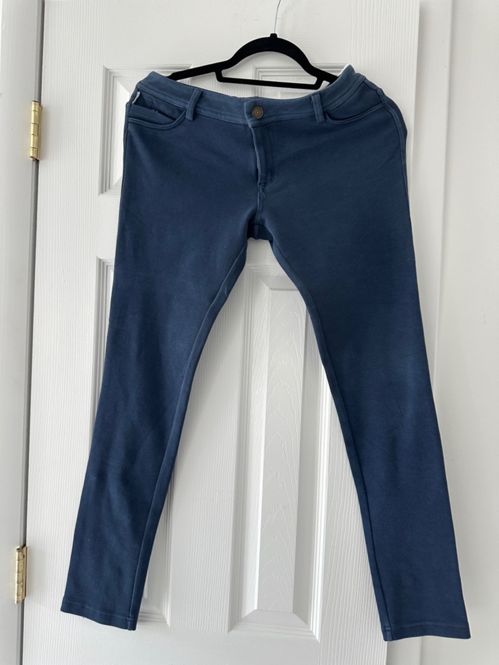 Robin's Jean Navy Blue Slim Ponte Leggings
